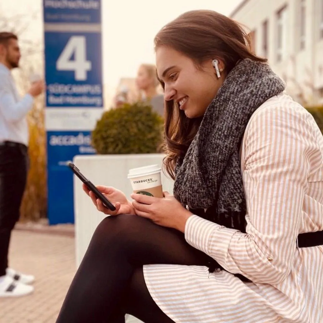 جامعة أكاديس باد هومبورغ