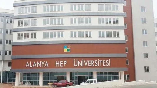 جامعة ألانيا حمد الله أمين باشا