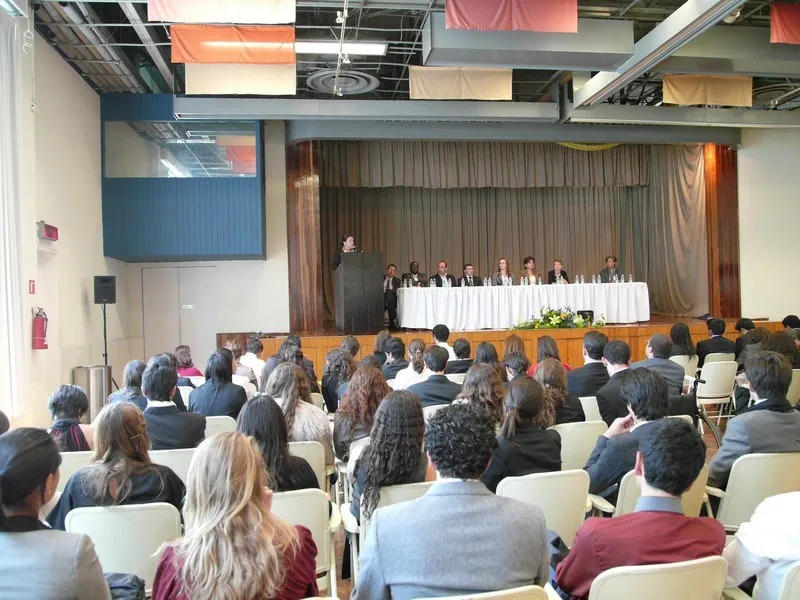 جامعة آليانت الدولية