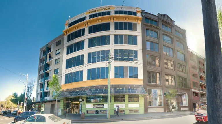 جامعة كيرتن