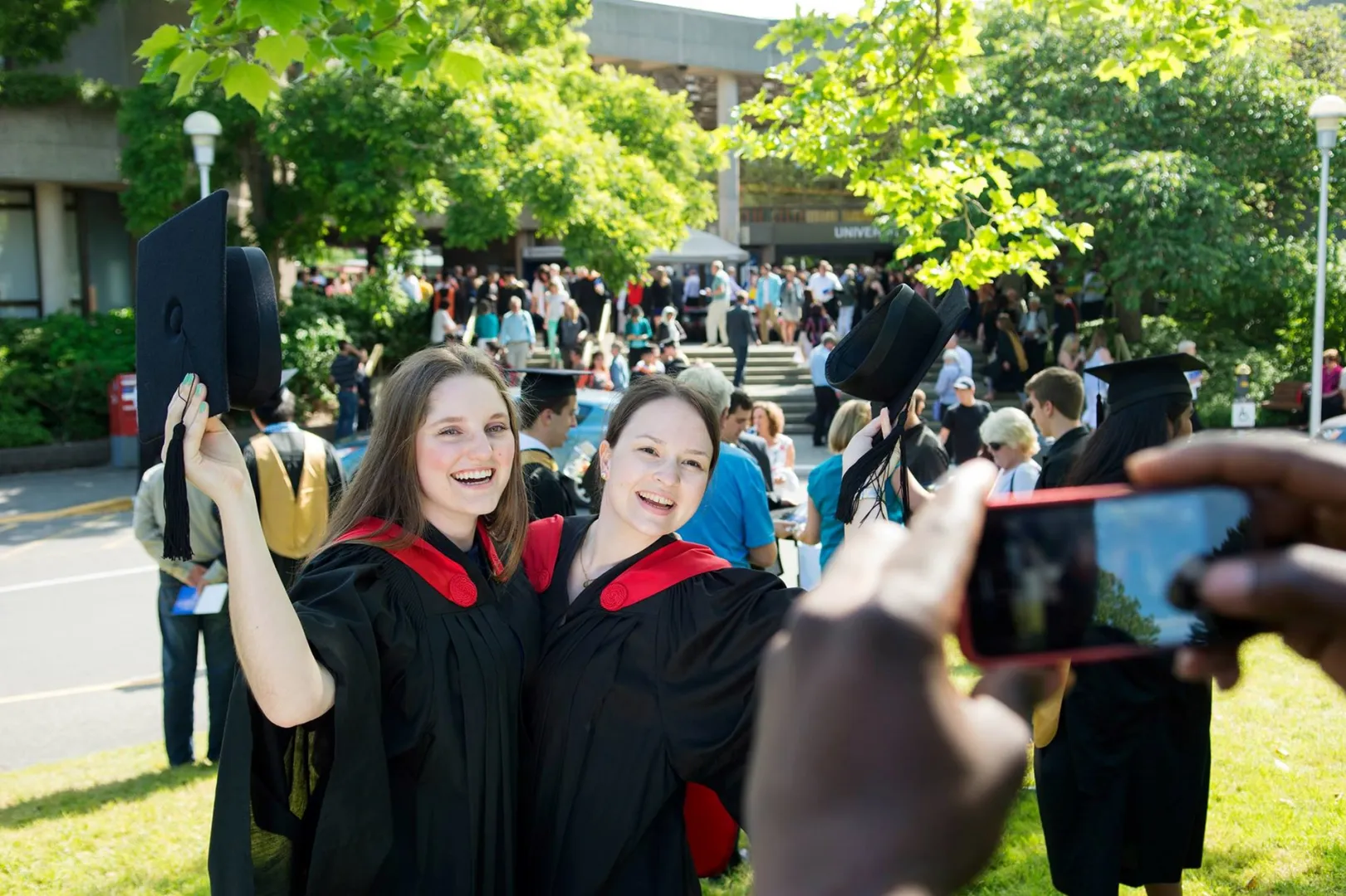 جامعة فيكتوريا