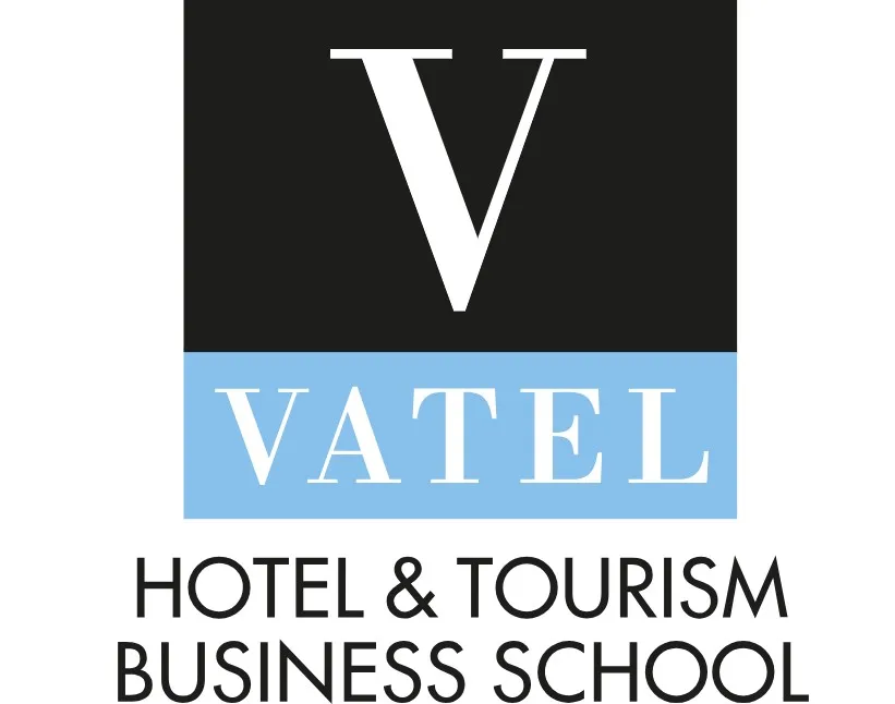 جامعة فاتيل للأعمال والسياحة logo